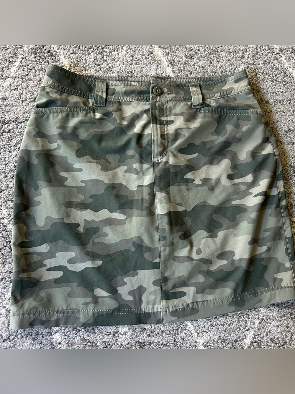 Eddie Bauer Camo Green Mini Skirt Skort Lightweight Hiking Performance